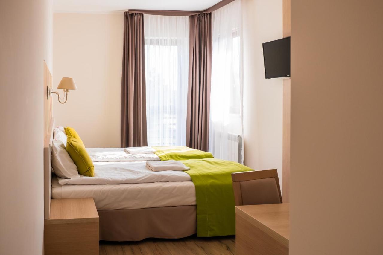 Cicha Zdroj Aparthotel Solec-Zdrój Exteriör bild